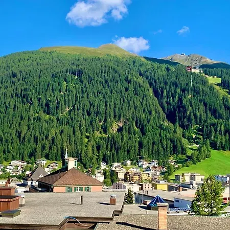 Wef Platz Centre 3,5 With Garage * Davos