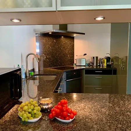 Wef Platz Centre 3,5 With Garage