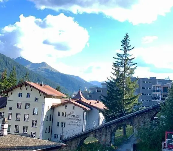 Wef Platz Centre 3,5 With Garage Apartment *